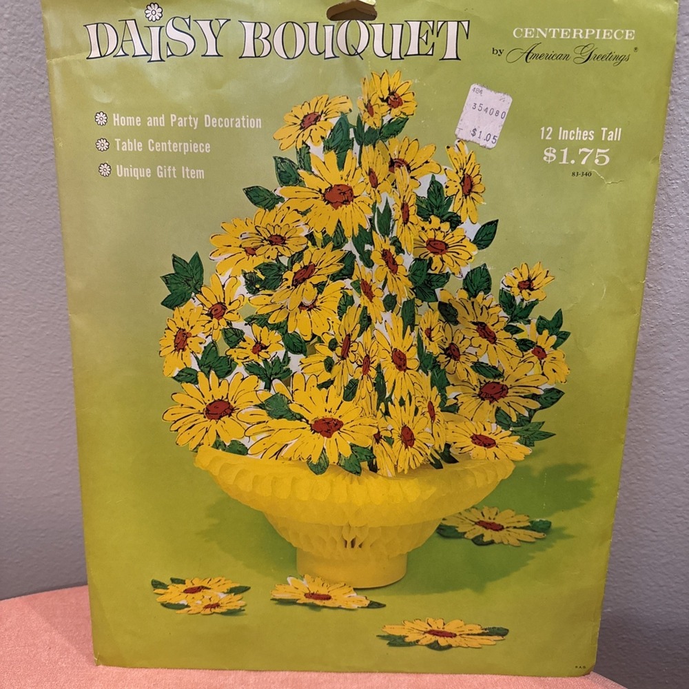 VINTAGE AMERICAN GREETINGS‎ HONEYCOMB "Daisy Bouquet " Spring Easter COMPLETE